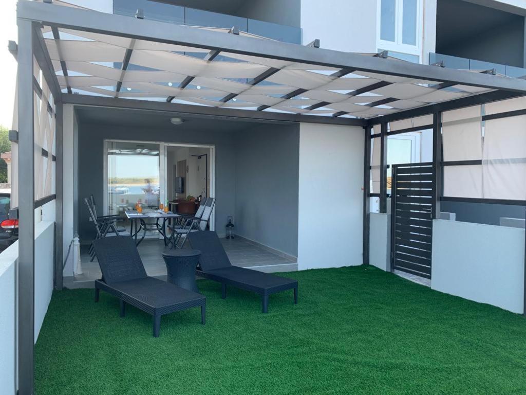 Apartmani Sunside Nin Exterior foto