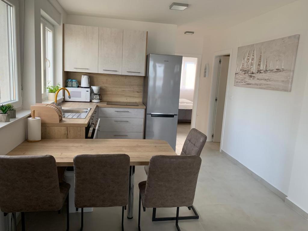 Apartmani Sunside Nin Exterior foto